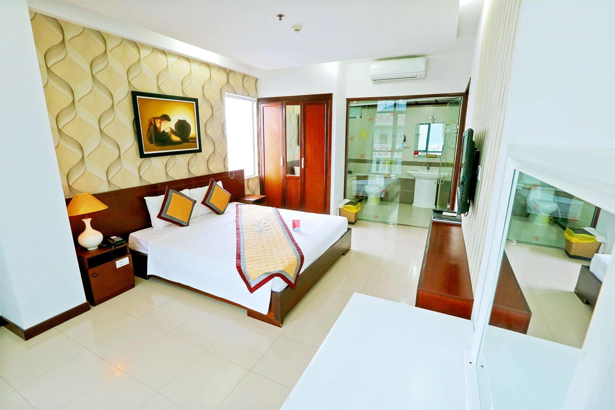 Star Hotel And Spa Danang Экстерьер фото